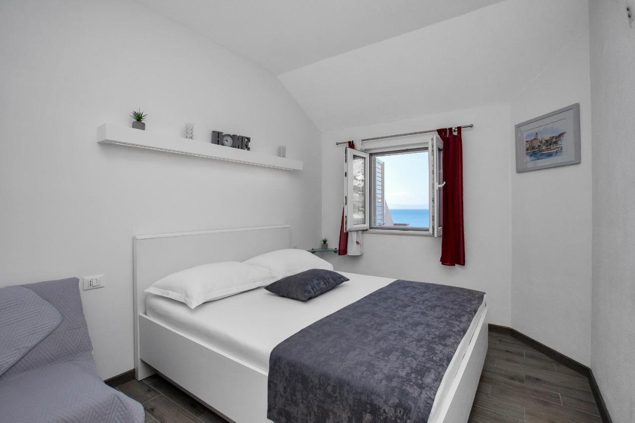 Apartments By The Sea Drasnice, Makarska - 2581 Exterior foto